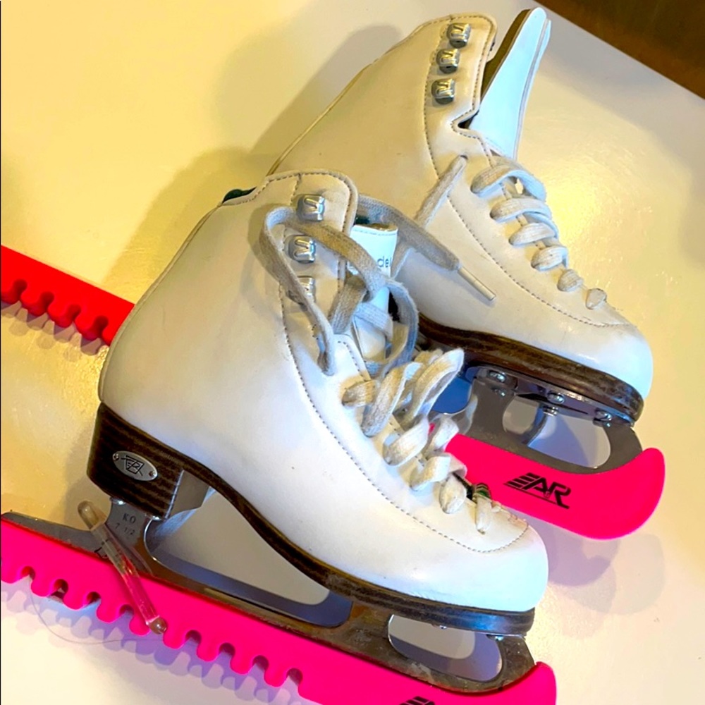 Reidell Emerald Youth Ice Skates J12